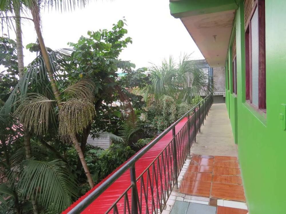 Tambopata Hostel Bambu Пуэрто-Мальдонадо Экстерьер фото
